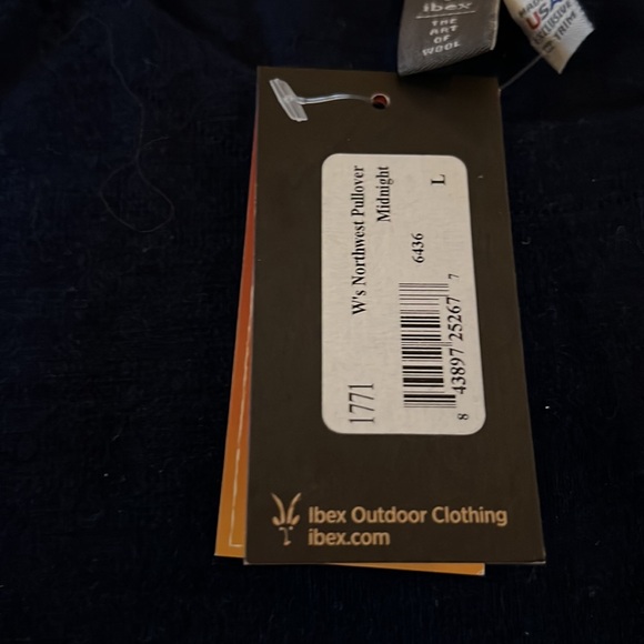 NWT Ibex Women’s Northwest Pullover Midnight - Picture 9 of 14